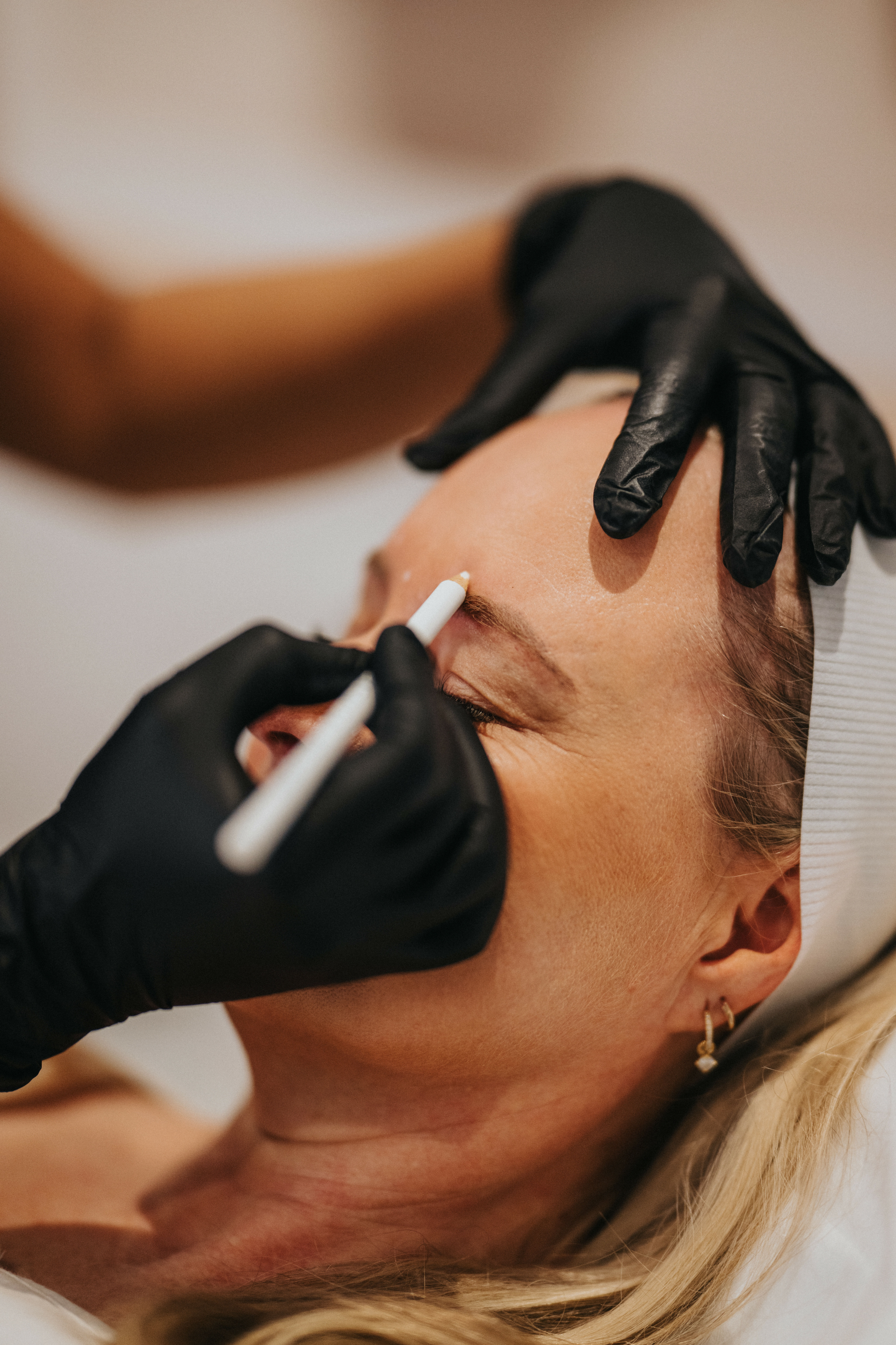 Anti wrinkle }}